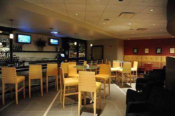 Doubletree By Hilton Pittsburgh-green Tree 4* Crafton